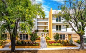 The Cassini, 135-145 S. Wilson Avenue - Pasadena condominiums - Exterior front