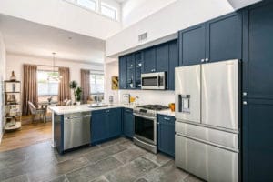 West Grove Pasadena condominiums, 125 Hurlbut Street - Kitchen