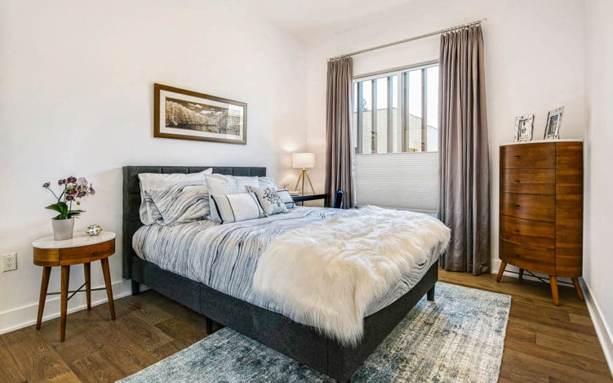 West Grove Pasadena condominiums, 125 Hurlbut Street - Bedroom