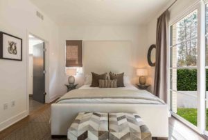 West Grove Pasadena condominiums, 125 Hurlbut Street - Bedroom