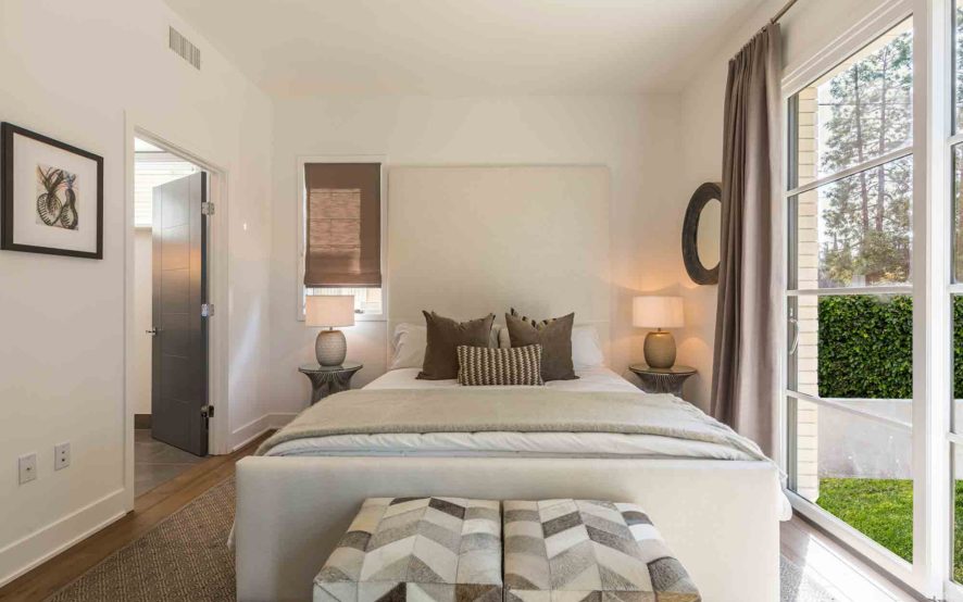 West Grove Pasadena condominiums, 125 Hurlbut Street - Bedroom